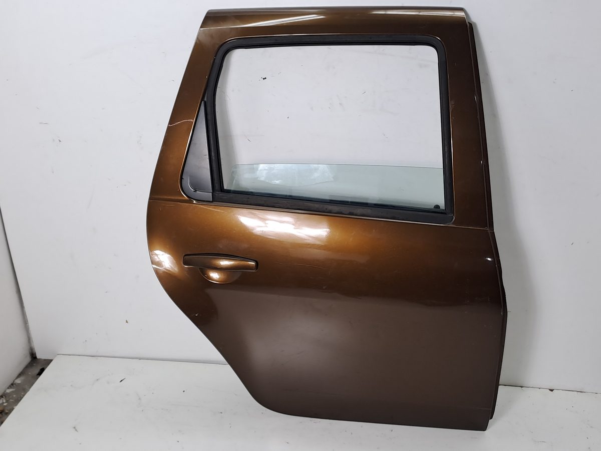 Puerta Trasera Derecha Renault Duster 2010-Actualidad Ambiance 4×2