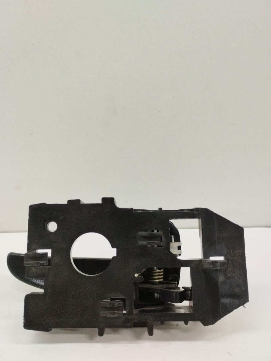 Manija Interior Trasera Izquierda Hyundai Elantra (XD) 2000-2008 HY2335