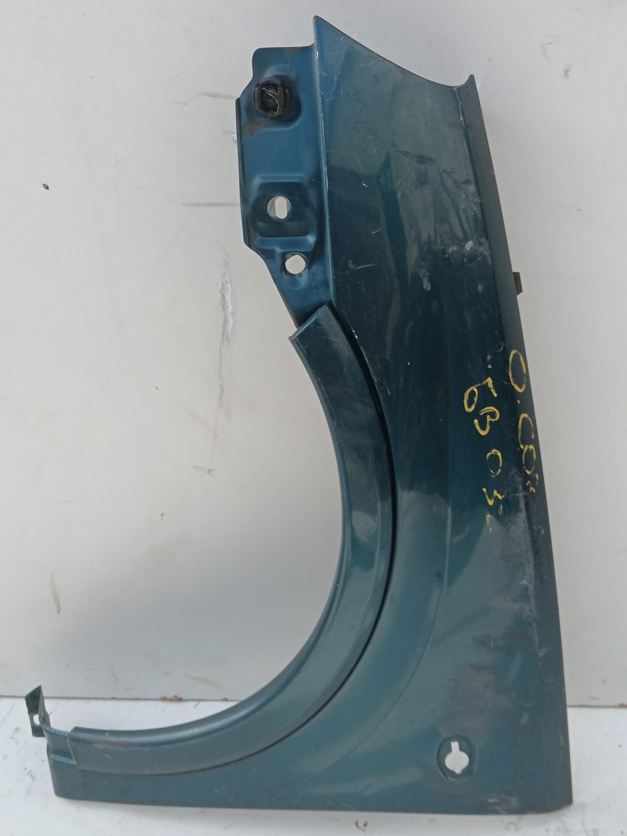 Guardabarro Delantero Izquierdo Chevrolet Corsa 2 2000-2003 (Z 13 DT / LN9)