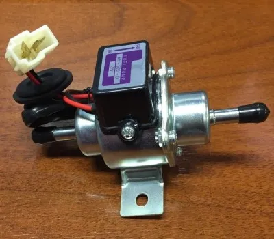 Bomba de combustible eléctrica universal