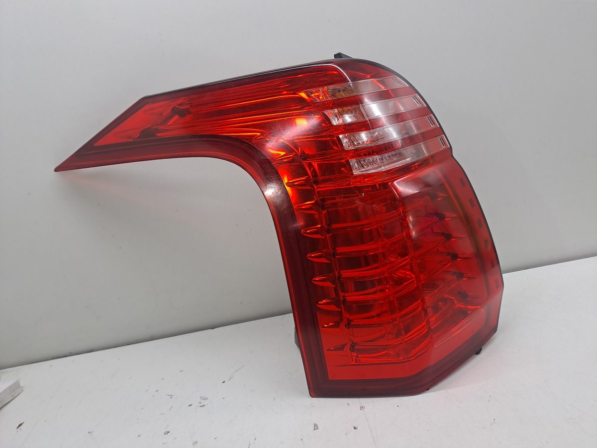 Farol Trasero Izquierdo Exterior Peugeot 5008 2009-2016 Confort 9672666580