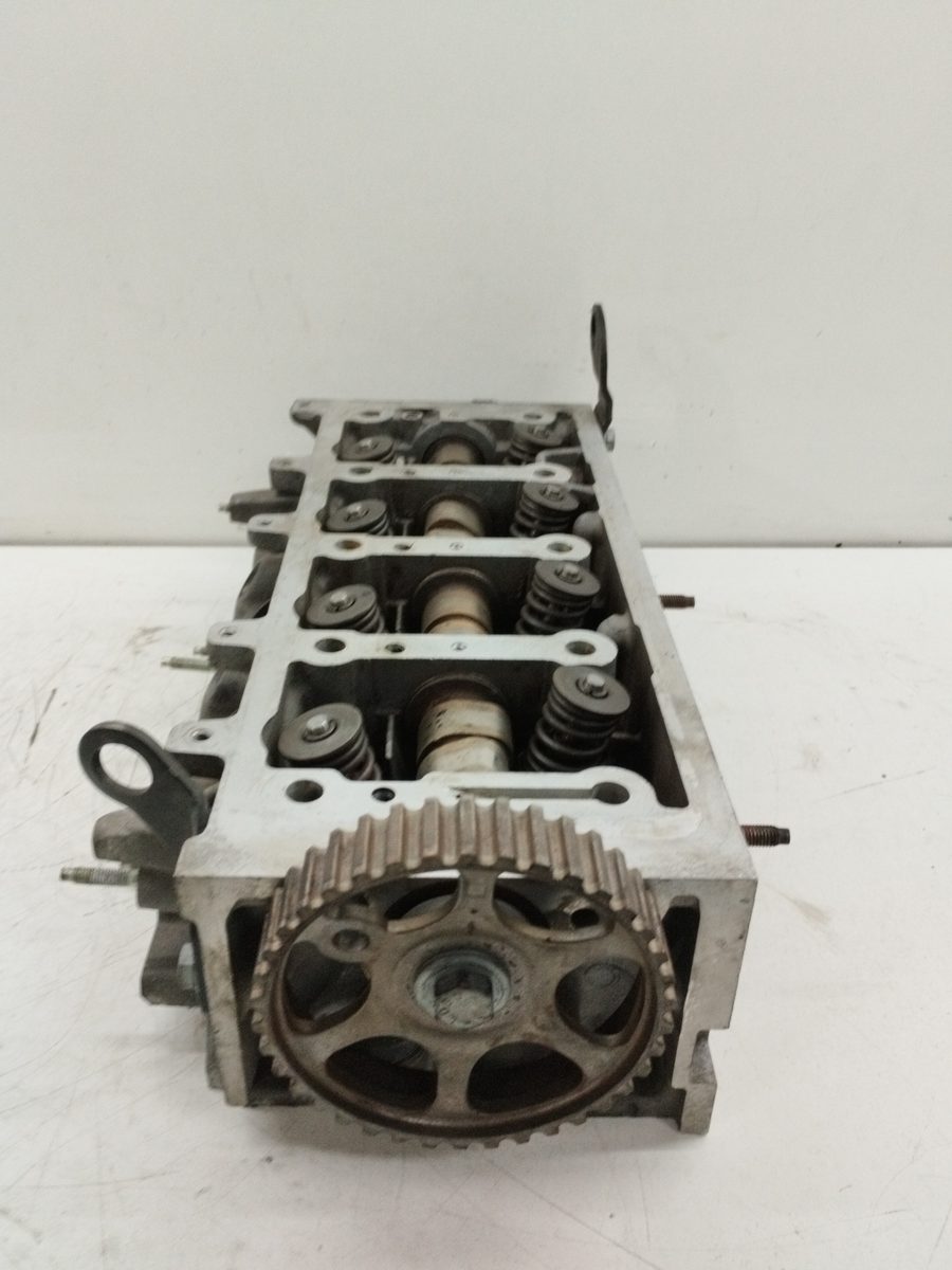 Tapa De Cilindros Peugeot 206 Berlina 1998-2010 XR 1.4L 55kW 9634005110