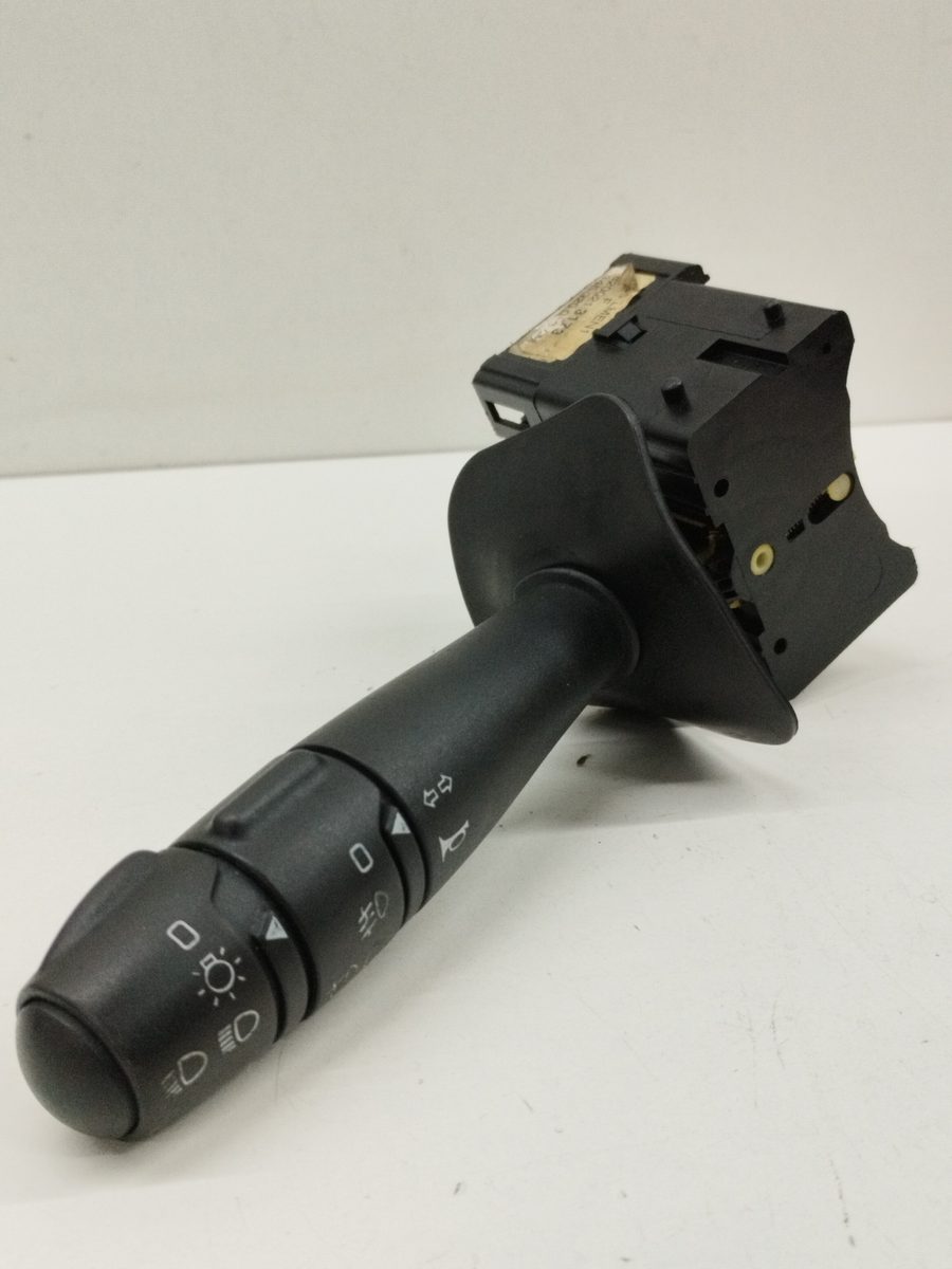Llave Luces Renault Logan 2005-2012 1.5 dCi Diesel FAP CAT 1.5L 55kW 8200213173