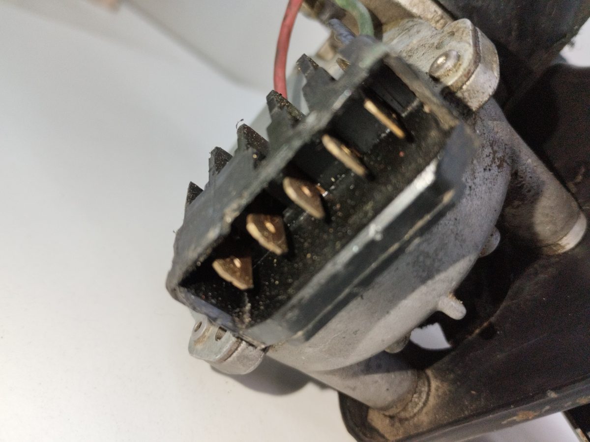 Motor Limpia Delantero Audi 100 Avant (445) 1983-Actualidad 1,8 1.8L 66kW 443955113