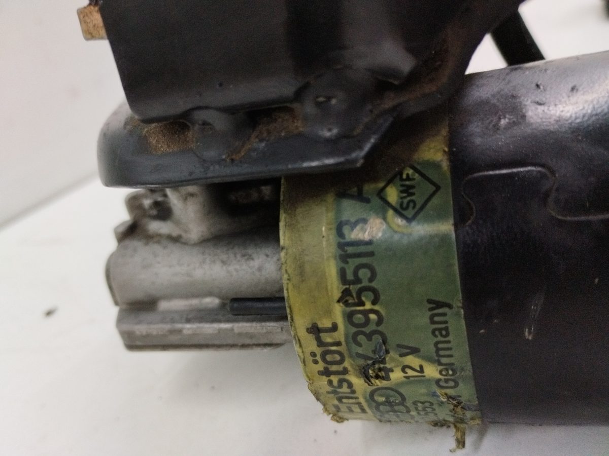 Motor Limpia Delantero Audi 100 Avant (445) 1983-Actualidad 1,8 1.8L 66kW 443955113