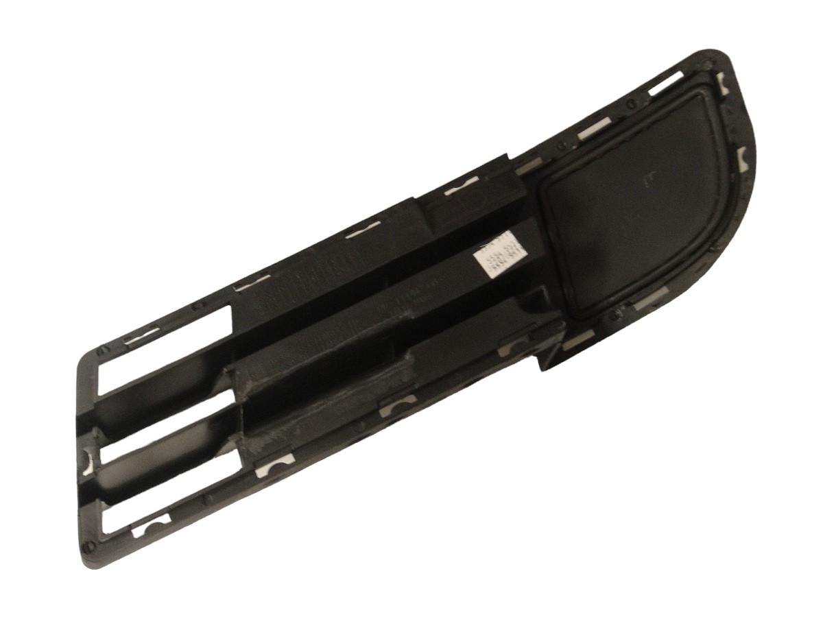 REJILLA FARO CAMINERO DERECHA CHEVROLET ASTRA 2003/ (CIEGA)