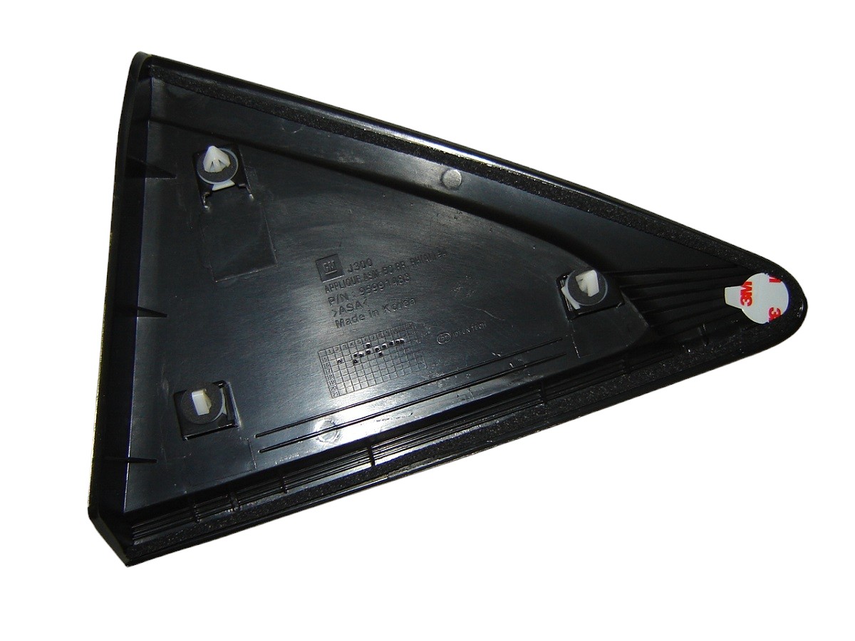 COBERTURA EXTERIOR PUERTA TRAS DER CH CRUZE SEDAN LTZ 08/16