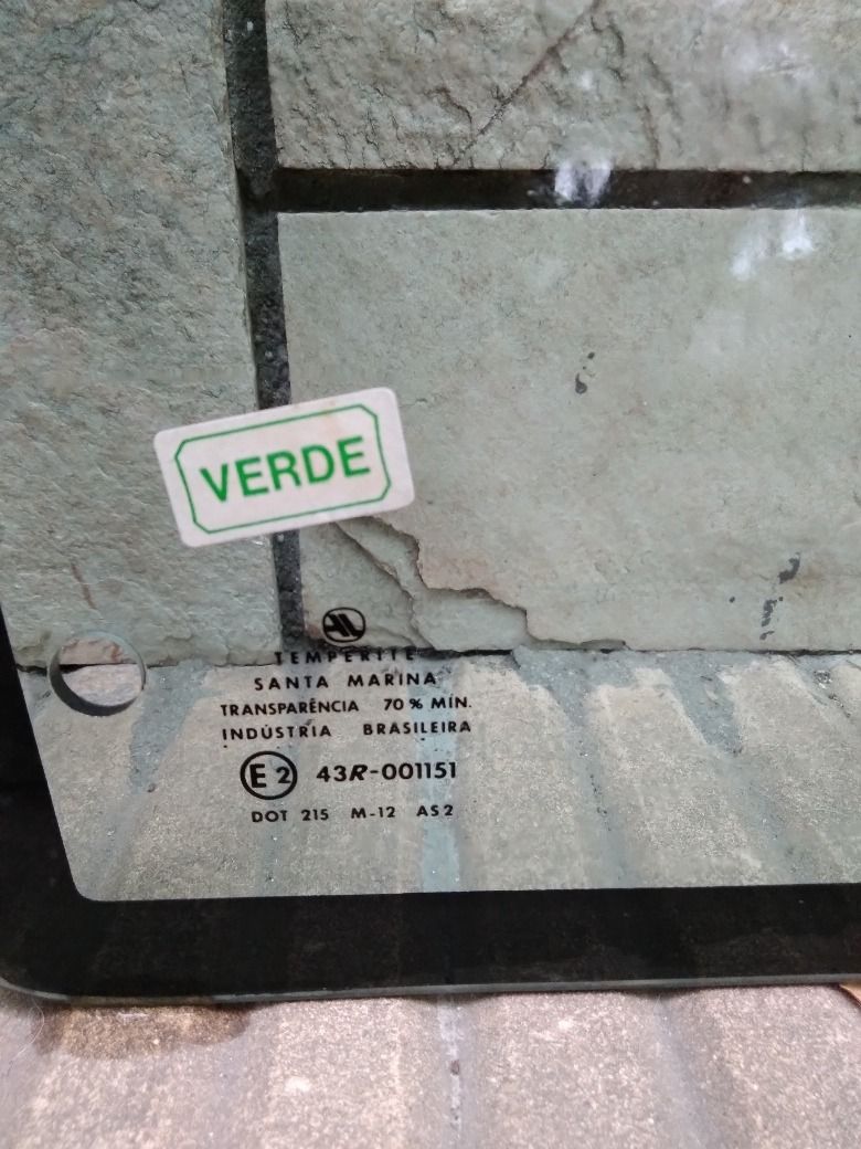 Vidrio Lateral Trasero Ford Versailles Izquierdo