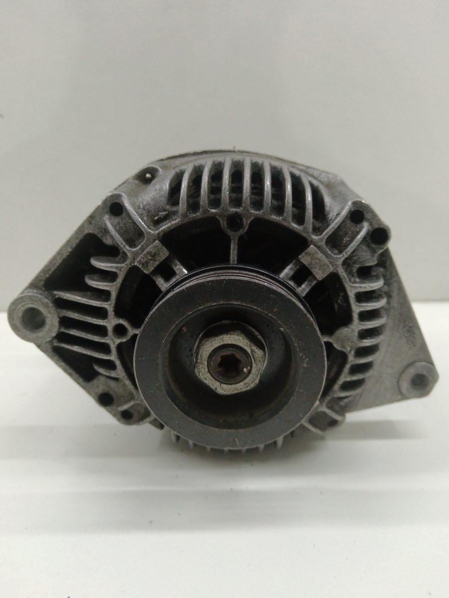 Alternador Renault Megane I Cabriolet (EA0) 1995-1997 1.6e Two in One 1.6L 66kW 7700424585