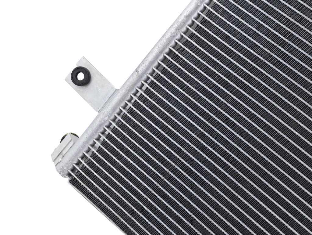 RADIADOR AIRE ACONDICIONADO NI D22 98/01