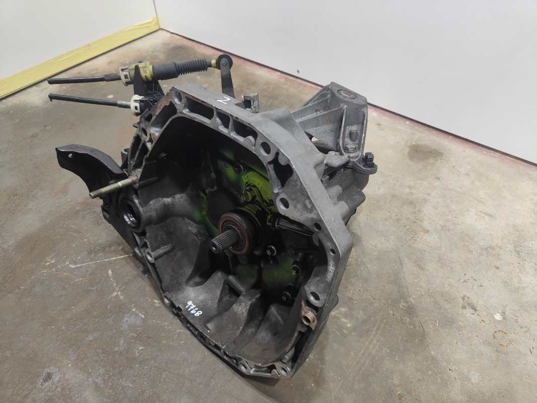 Caja de cambios Renault Clio , Ref: 9768-H2A