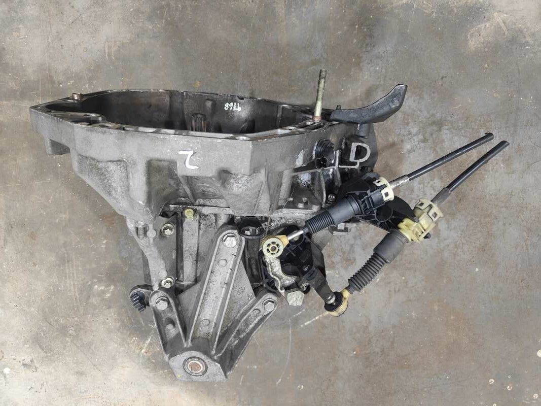 Caja de cambios Renault Clio , Ref: 9768-H2A