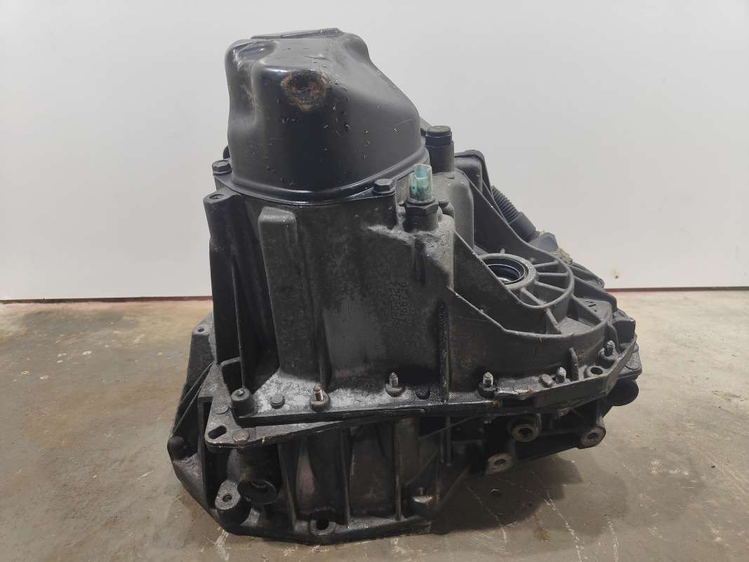Caja de cambios Renault Clio , Ref: 9768-H2A