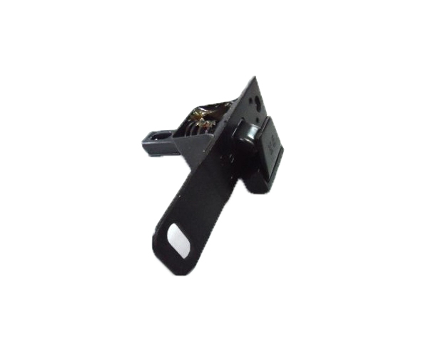 TRABA TAPA TRASERA LE (PICK-UP)