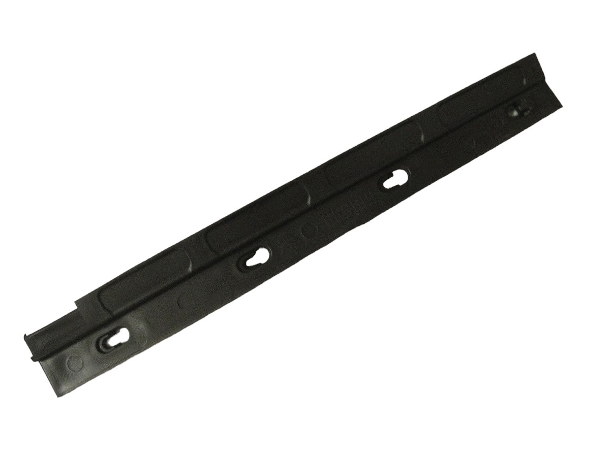 GUIA PARAGOLPE TRASERO DERECHO CHEVROLET CLASSIC 2010/