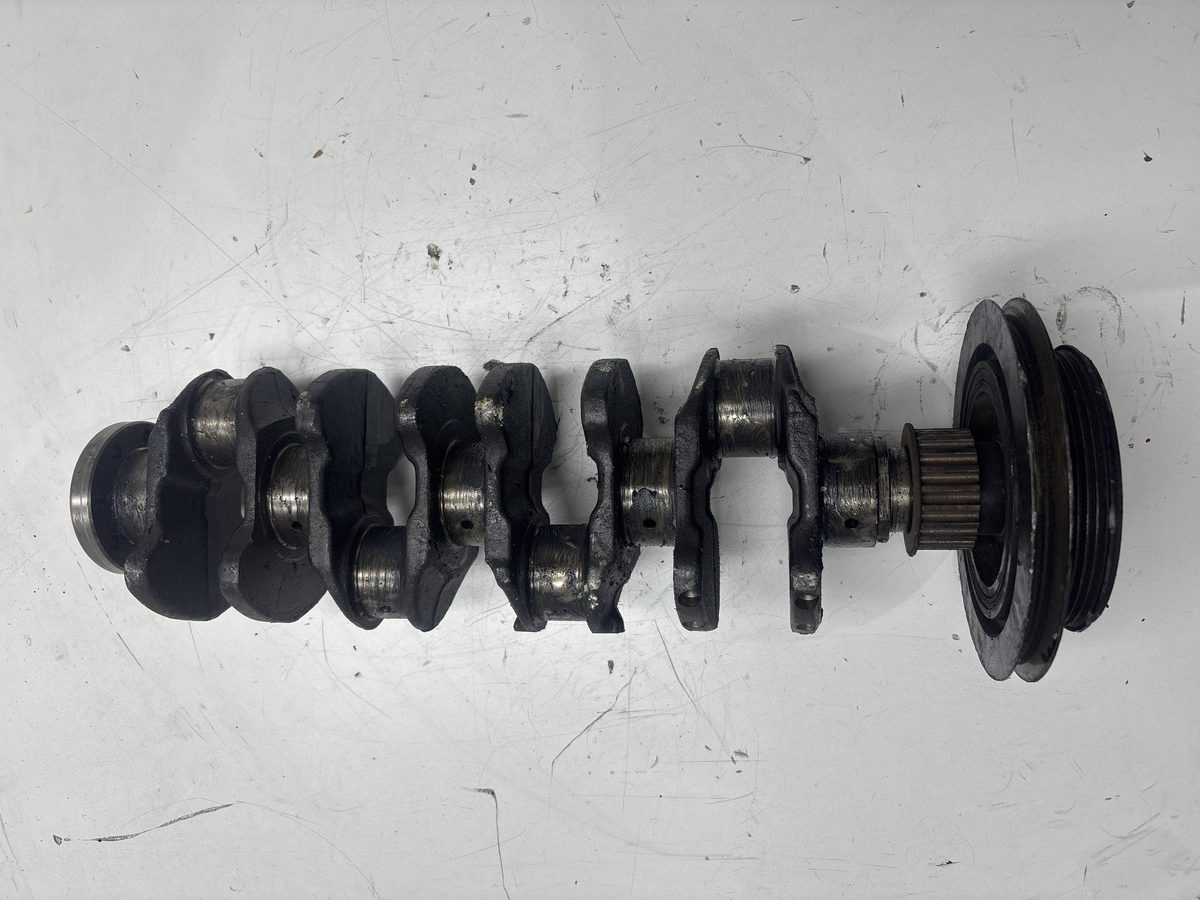 Cigueñal Toyota Corolla (E12) 2001-2007 2.0 D-CAT 2.0L 85kW