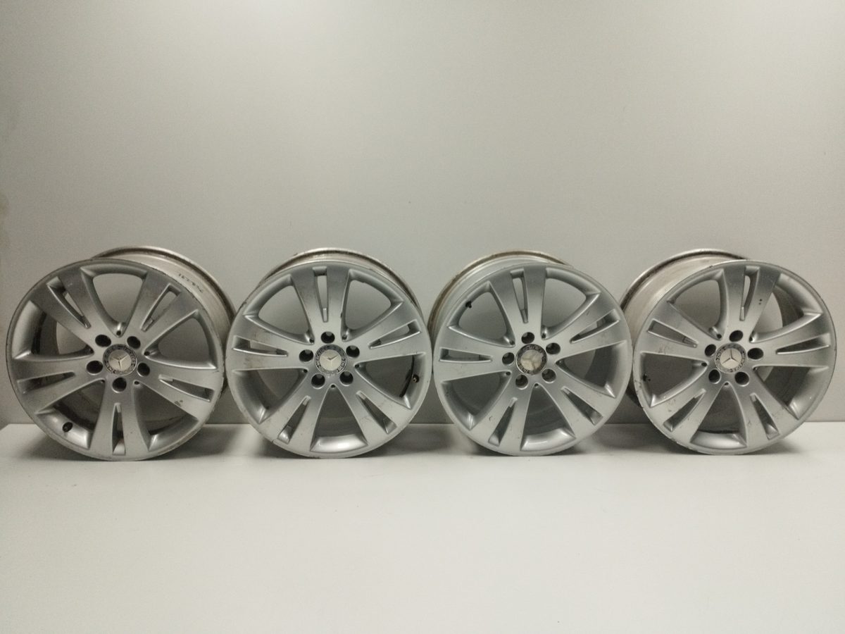 Juego De Llantas Mercedes-Benz Clase C (W204) Lim. 2011-2014 A2044010402