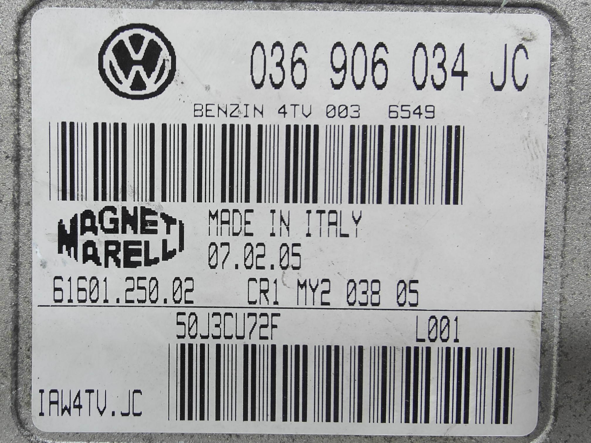ECU de motor Volkswagen POLO 1.4 BKY , Ref: 8322-K3B11