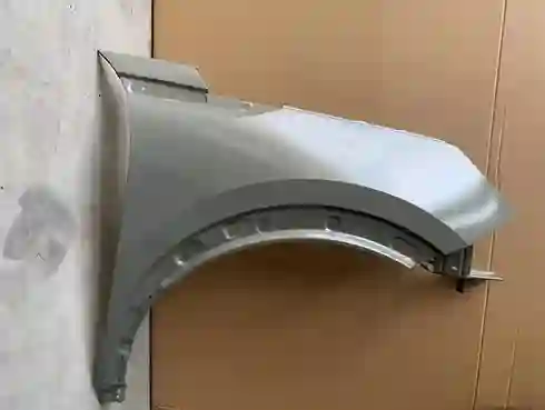 Guardabarros delantero derecho