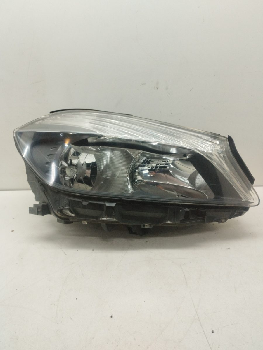 Faro Delantero Derecho Mercedes-Benz Clase A (W176) 2012-2018 1768209361KZ