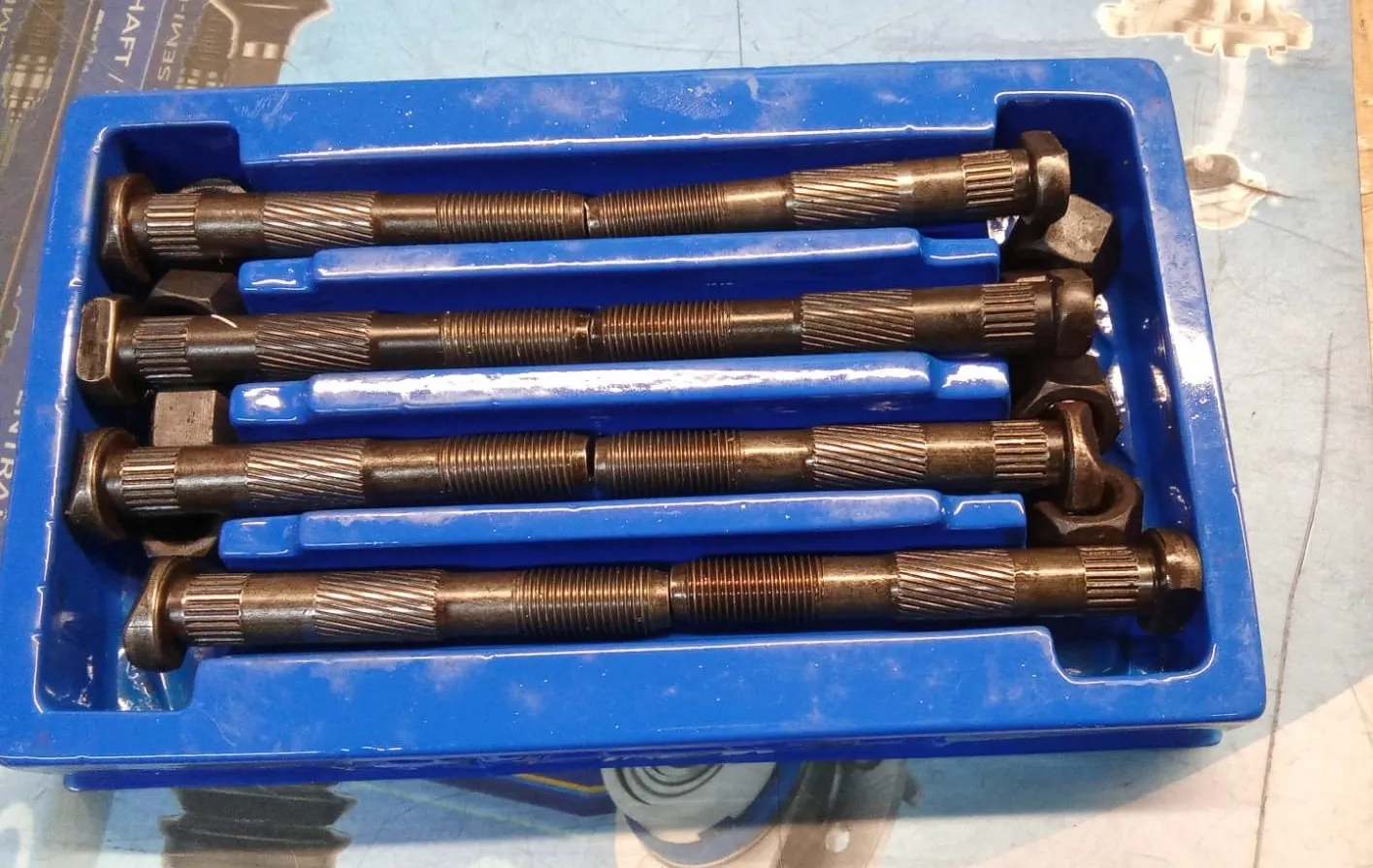 TORNILLO BIELA CITROEN-PEUGEOT 1.9DT(C/T) KIT