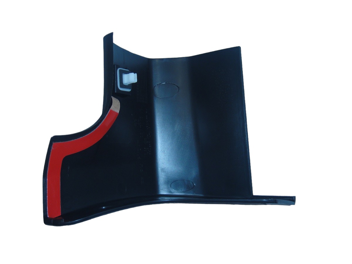 TAPA MOLDURA ZOCALO*CH SPARK LS *DEL DER (NEGRA ASPERA)