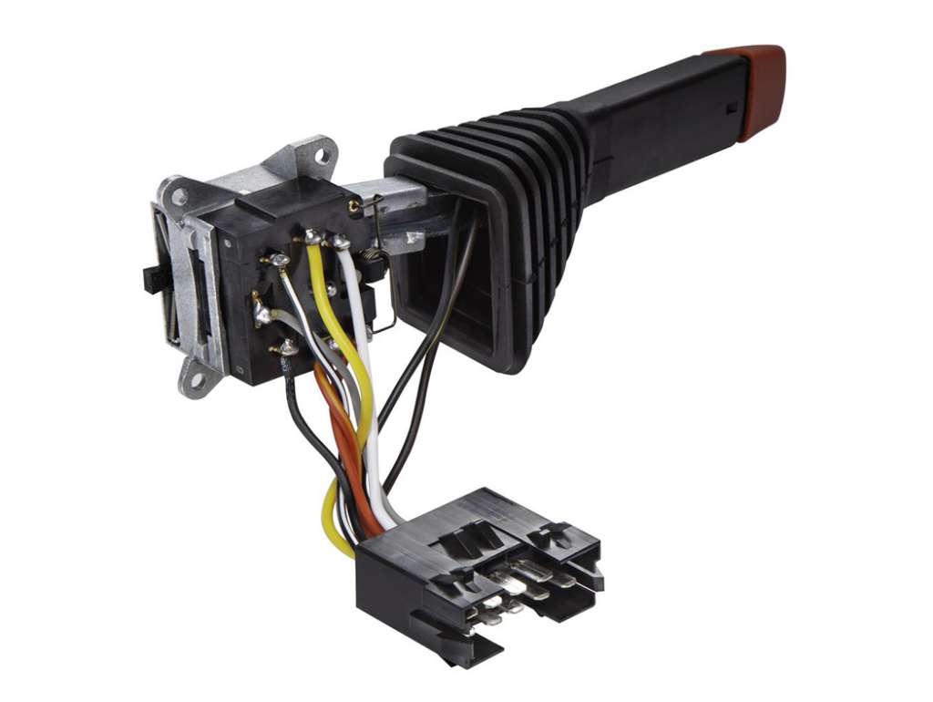 LLAVE BAJO VOLANTE FO CARGO LUCES/GIÑO/ETC