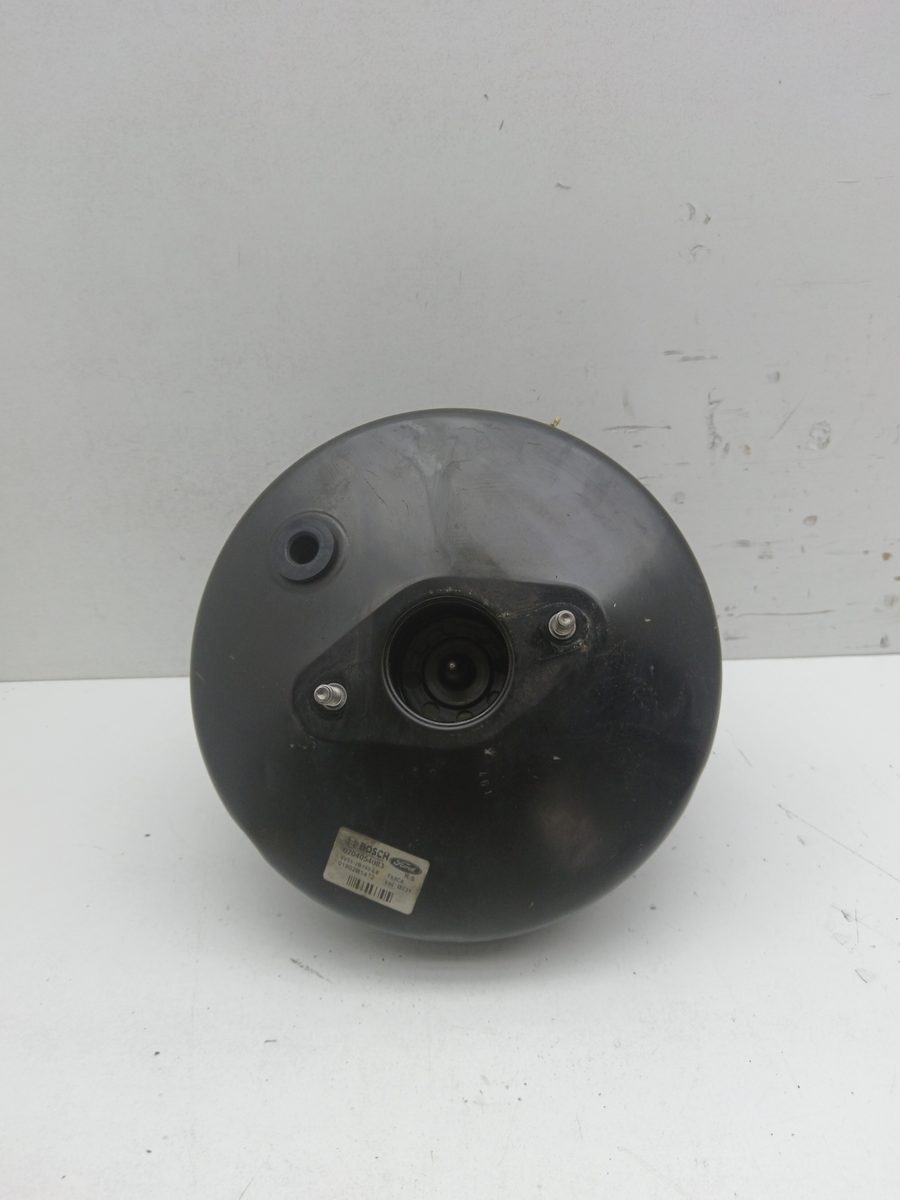 Servofreno Ford Fiesta Berlina (DX) 1999-2002 Futura 1.25L 55kW 0204054083