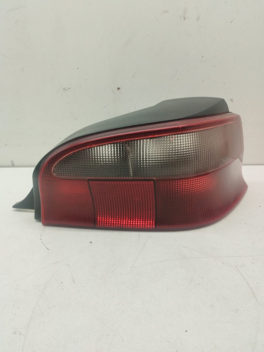 Farol Trasero Derecho Exterior Citroën Saxo 1996-2000 X