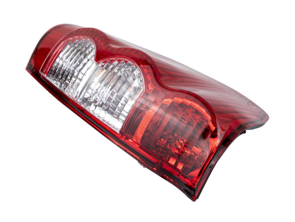 FARO TRASERO GWM WINGLE 5 IZQUIERDO