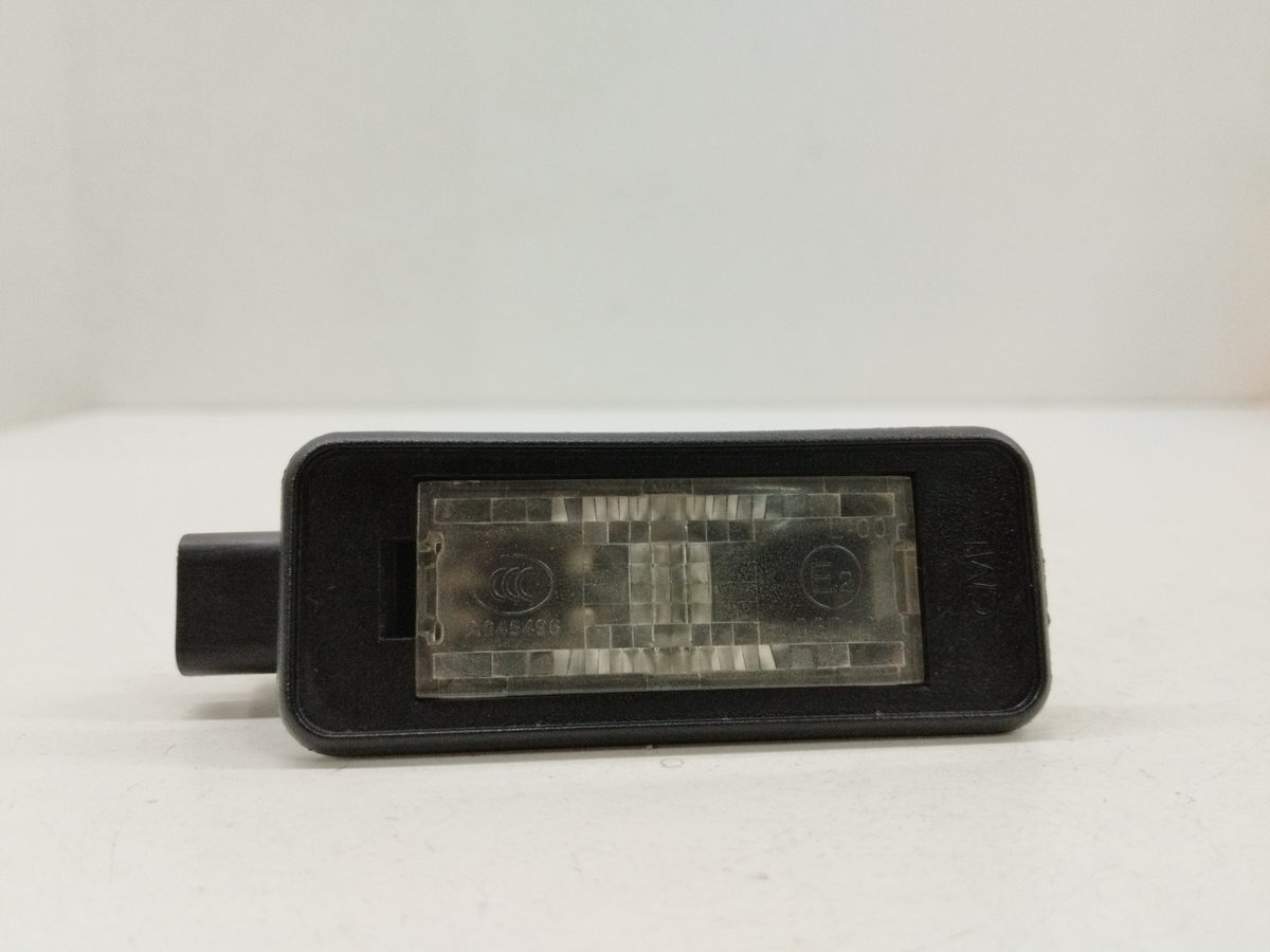 Luz De Matricula Peugeot 208 2012-2019 Access 9682403680