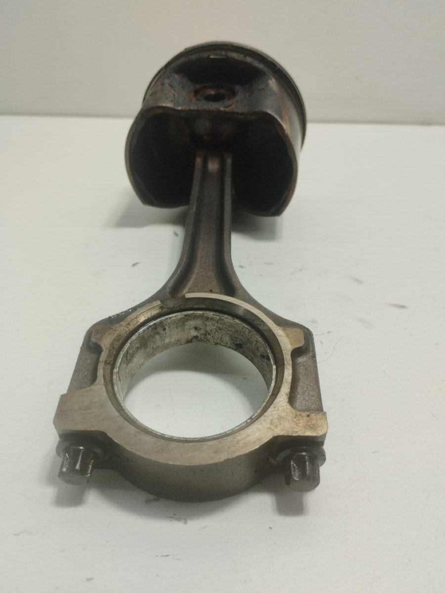 Piston Y Biela Ford Focus Turnier (CAK) 1998-2004 Ambiente 1.6L 74kW