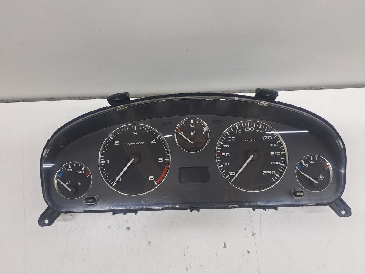 Tablero De Instrumentos Peugeot 406 Coupe (S1/S2) 1997-2005 2.2 HDi FAP CAT 9642948680