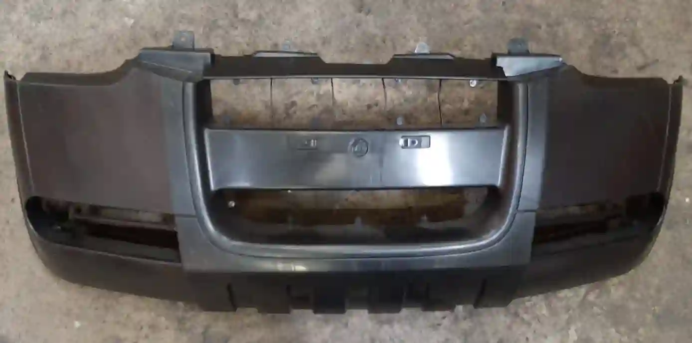 Paragolpe delantero