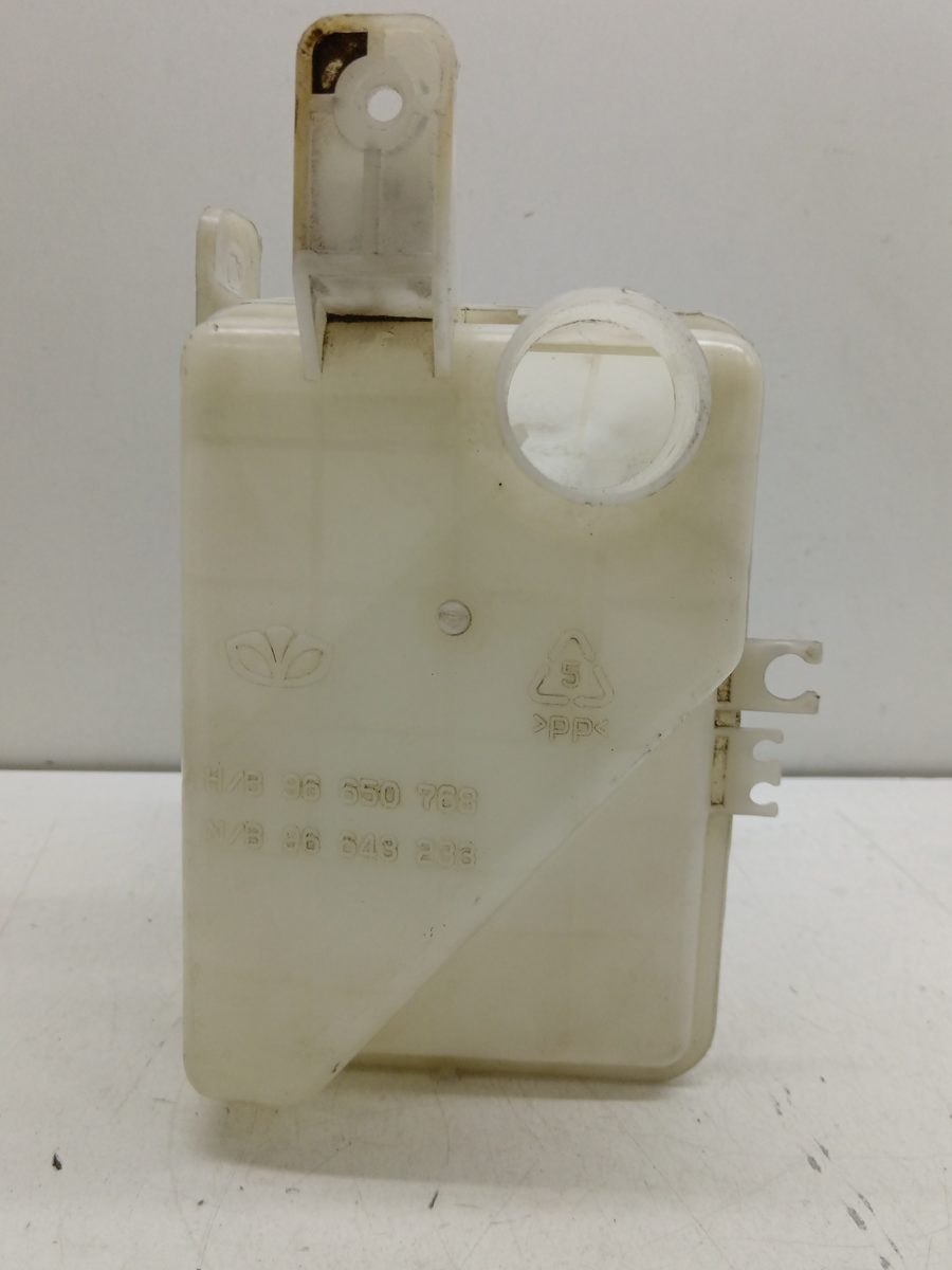 Deposito De Agua Limpiaparabrisas Chevrolet Aveo 2006-2012 LS 96650768