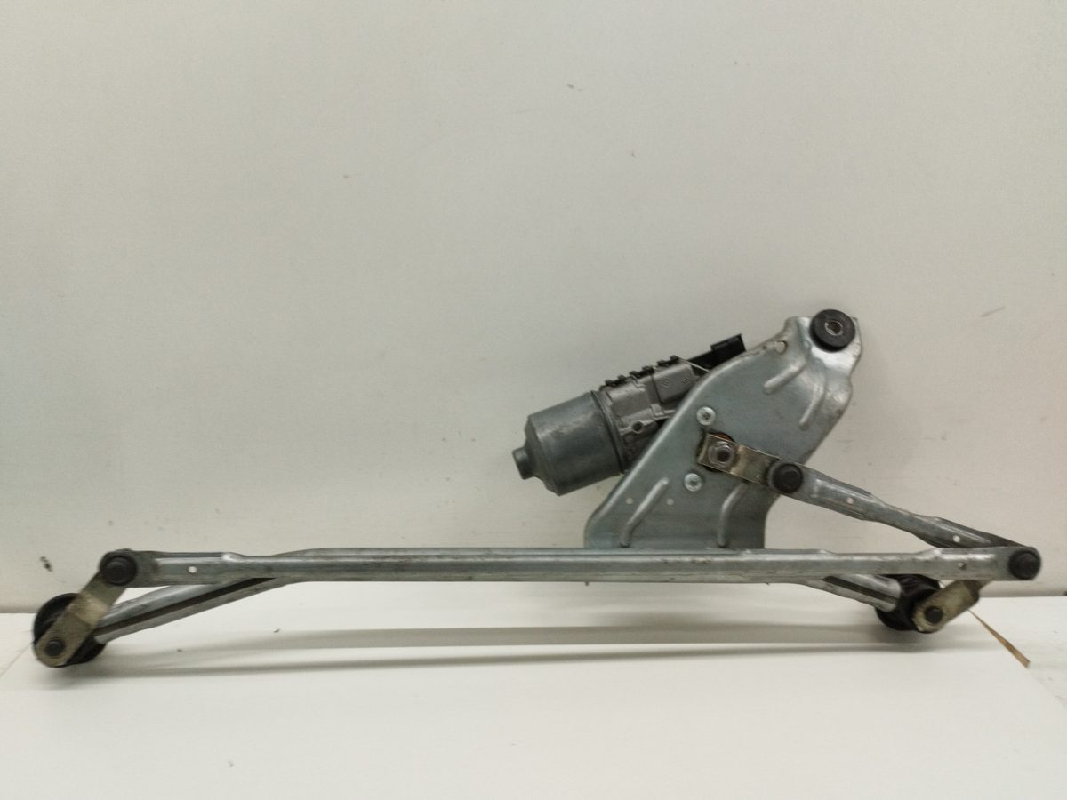 Motor Limpia Delantero Renault Sandero 2012-Actualidad Ambiance 1.2L 54kW 039241544