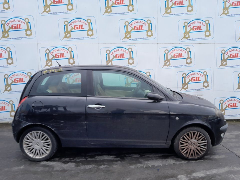 Butacas Delanteras Lancia Ypsilon (101) 2003-2010 Argento