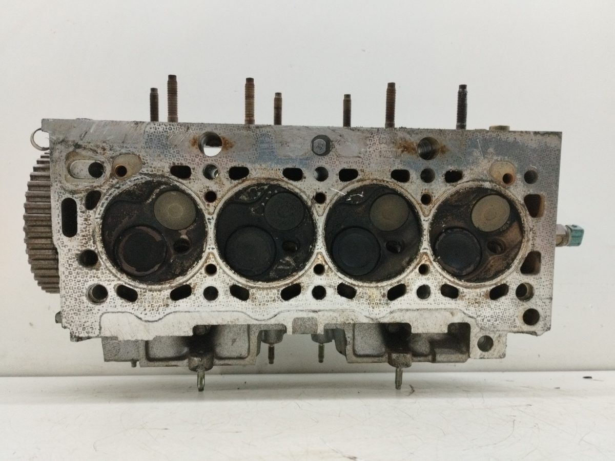 Tapa De Cilindros Peugeot 206 Berlina 1998-2010 1,6 1.6L 65kW 9611196210