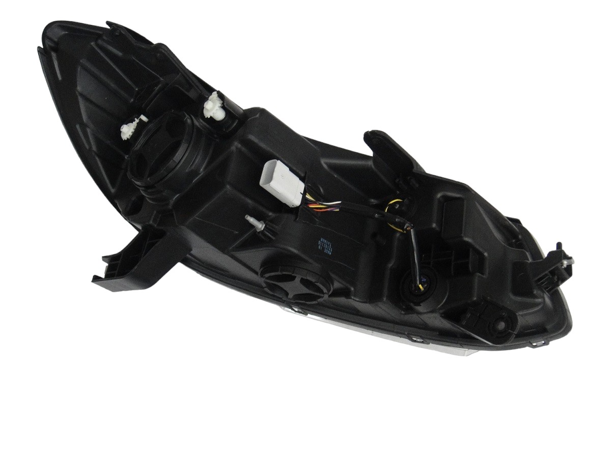 FARO SEMI OPTICO IZQUIERDO CHEVROLET TRACKER 2017/2020