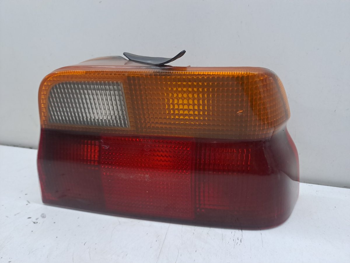 Farol Trasero Derecho Exterior Ford Escort Berl./turnier 1995-2000 91AG13A602