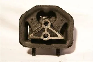 SOPORTE MOTOR DEL DER GM KADETT-MONZA 89