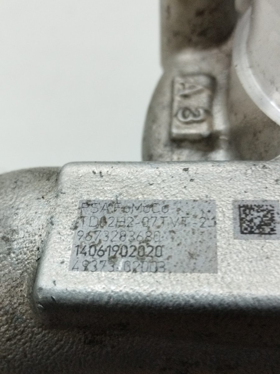 Turbocompresor Peugeot 208 2012-2019 Active 1.6L 68kW 9673283680