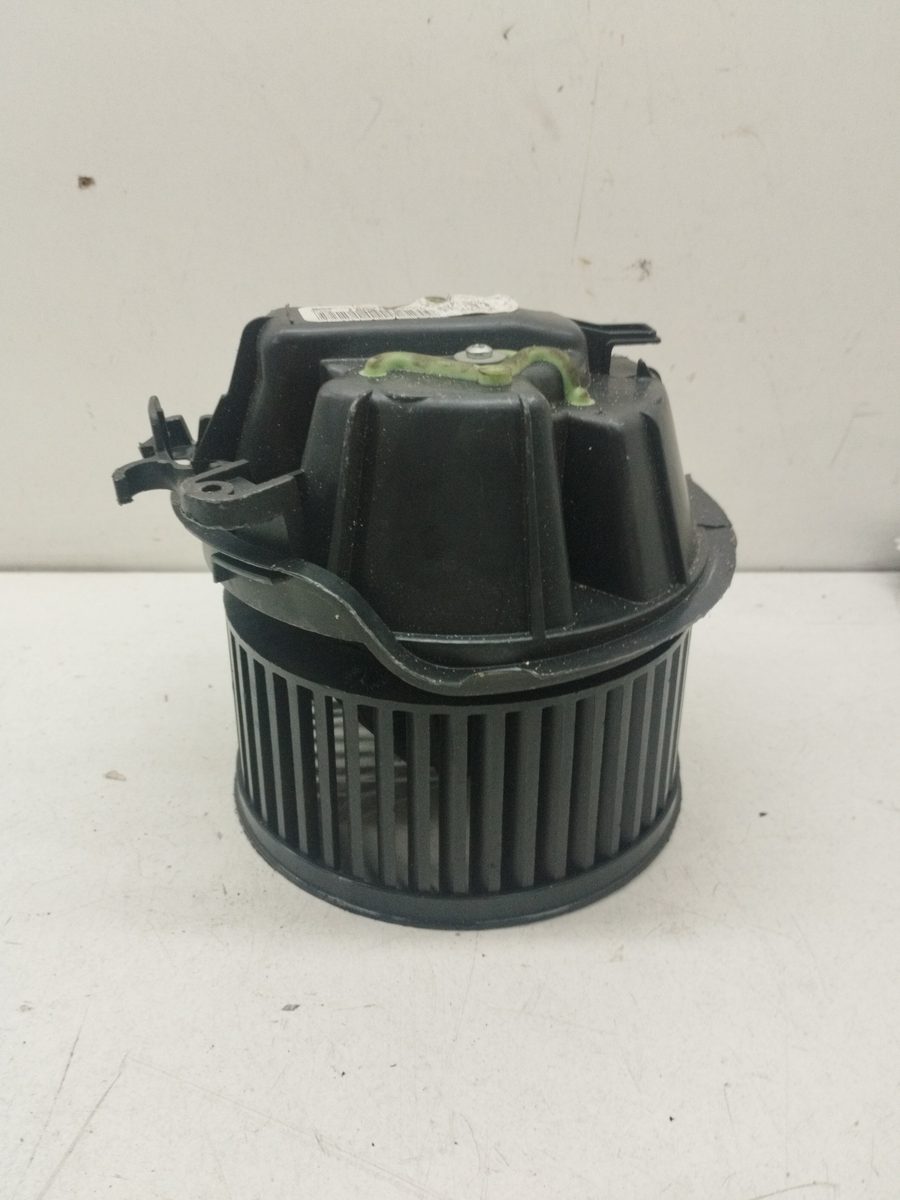 Motor Calefaccion Citroën C3 1995-2010 1.4 HDI Audace SensoDrive 1.4L 50kW