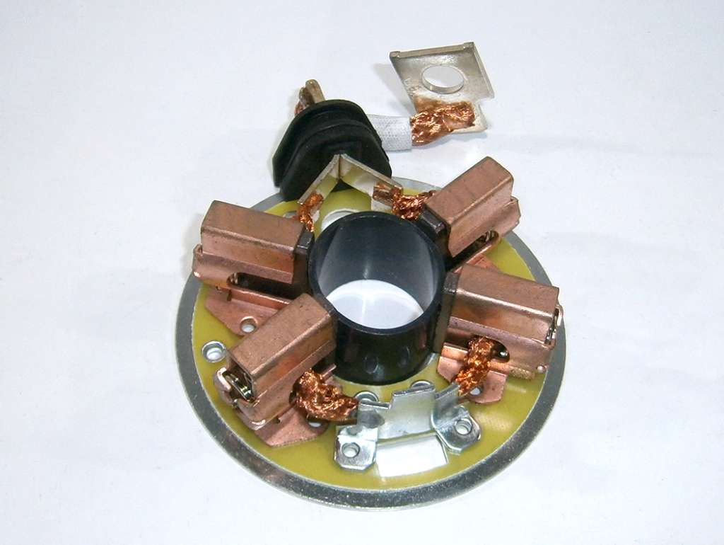 PORTACARBON ARRANQUE BOSCH MB 712/915/ETC