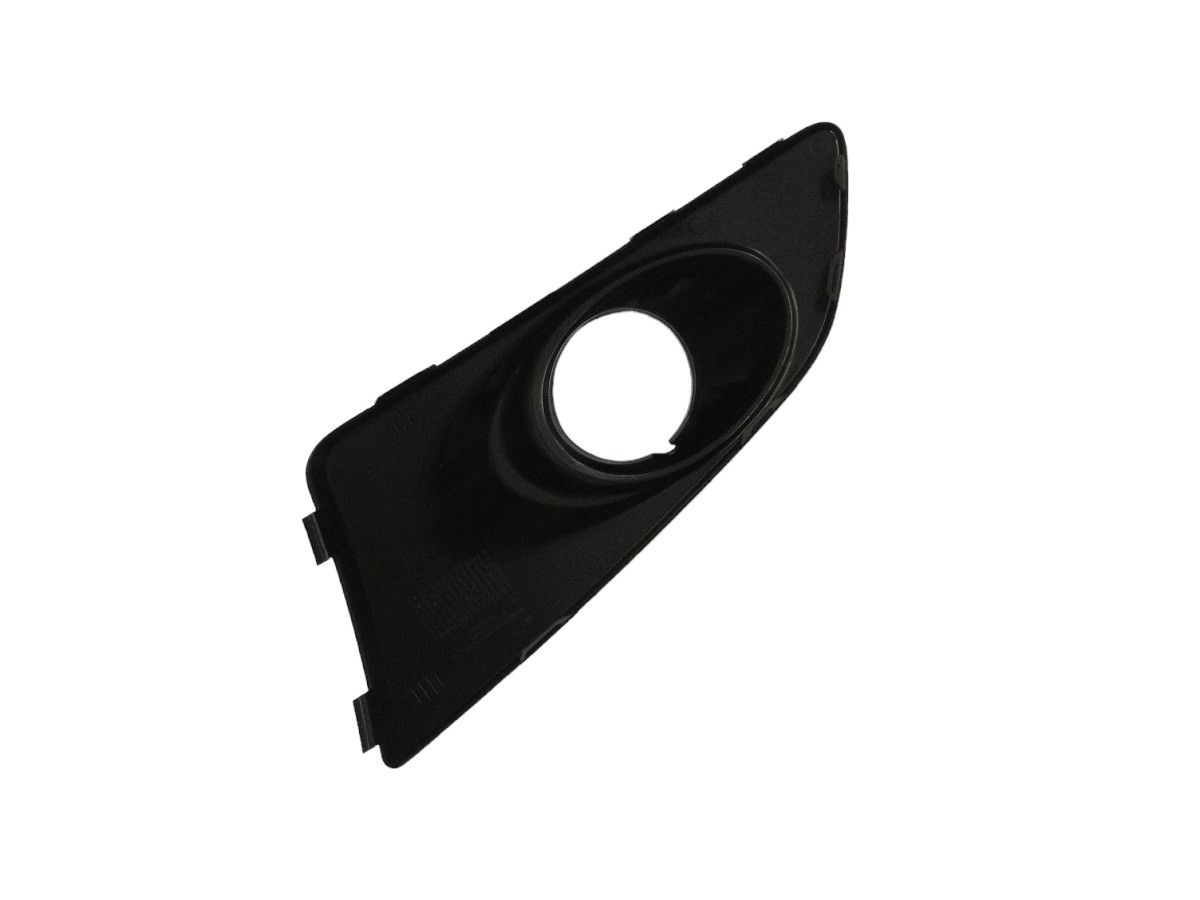 REJILLA PARAGOLPE DELANTERO DERECHO CHEVROLET SONIC
