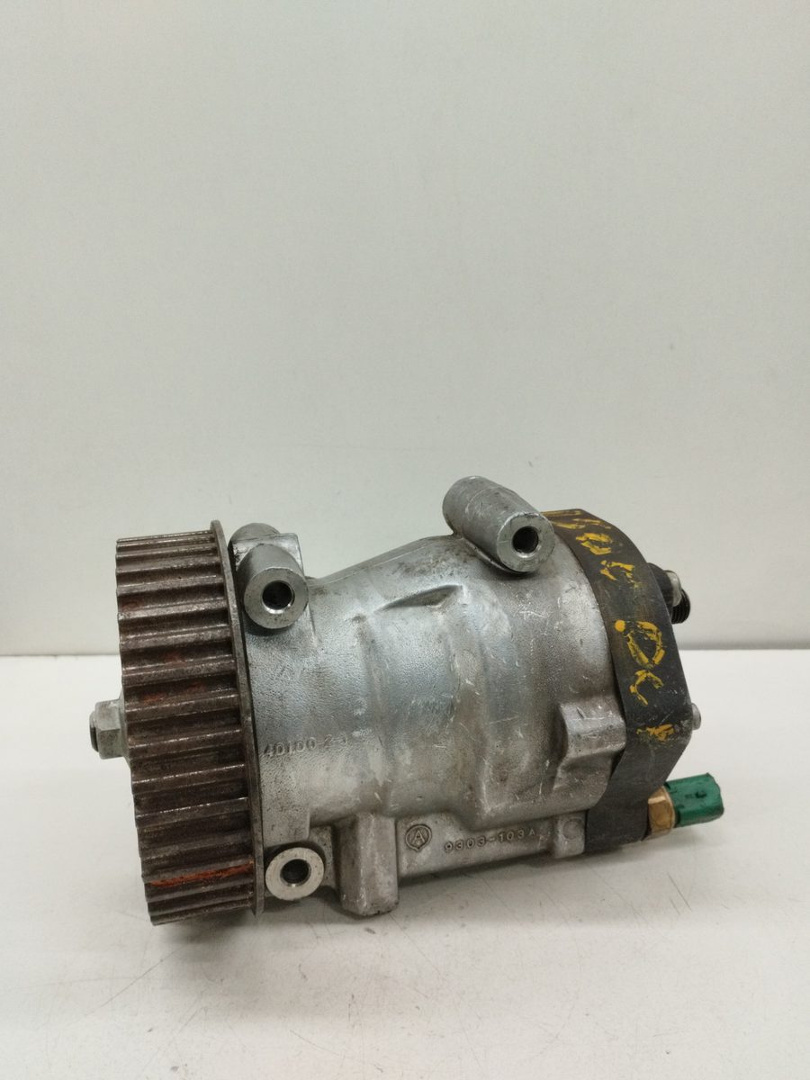 Bomba Inyeccion Renault Megane Ii Classic Berlina 2003-2010 Confort Authentique 9303103A