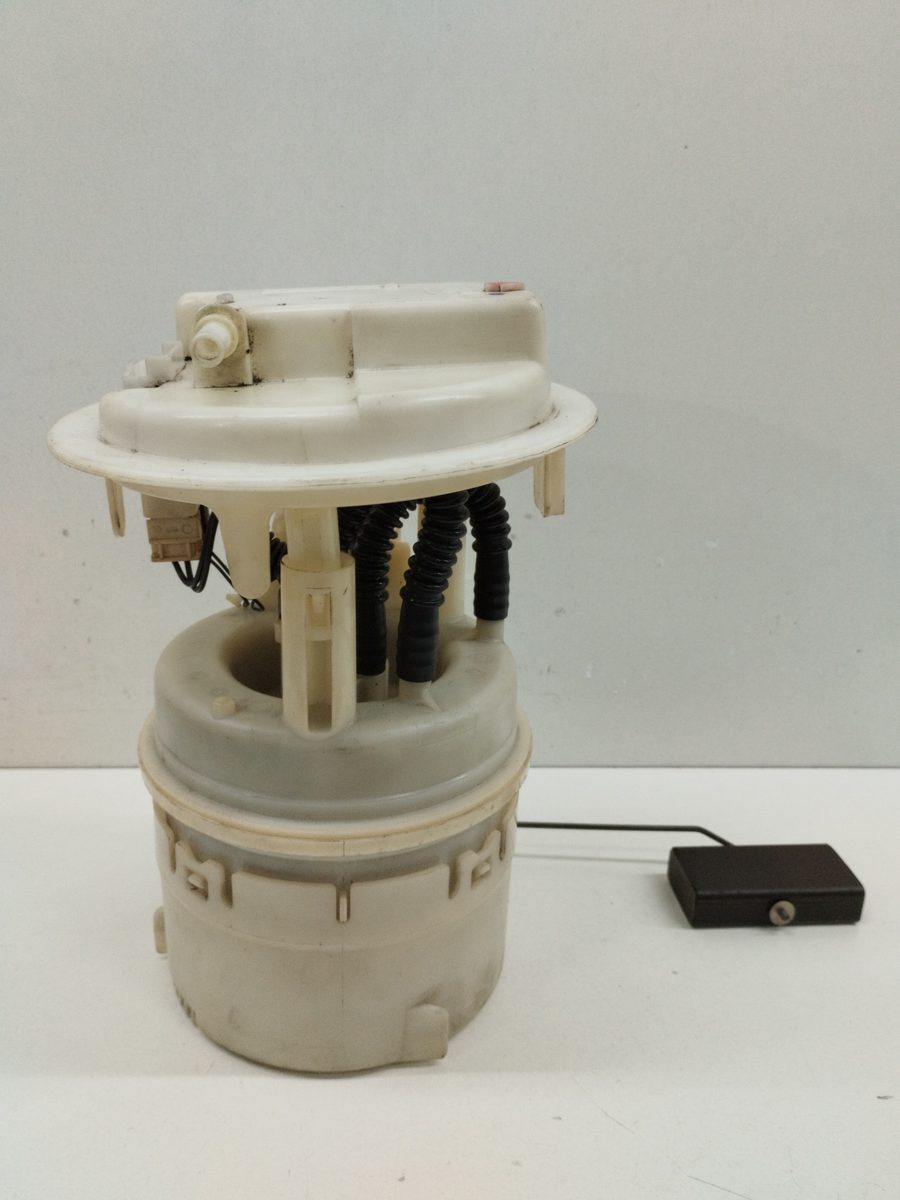 Bomba De Combustible Peugeot 307 (S1) 2001-2005 XS 2.0L 100kW 9632672080