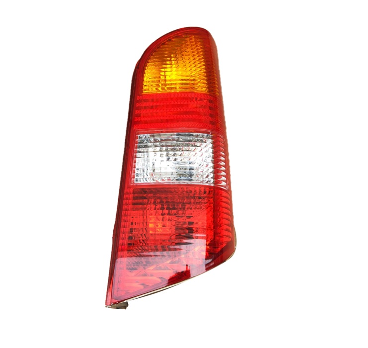 FARO TRASERO IZQ.