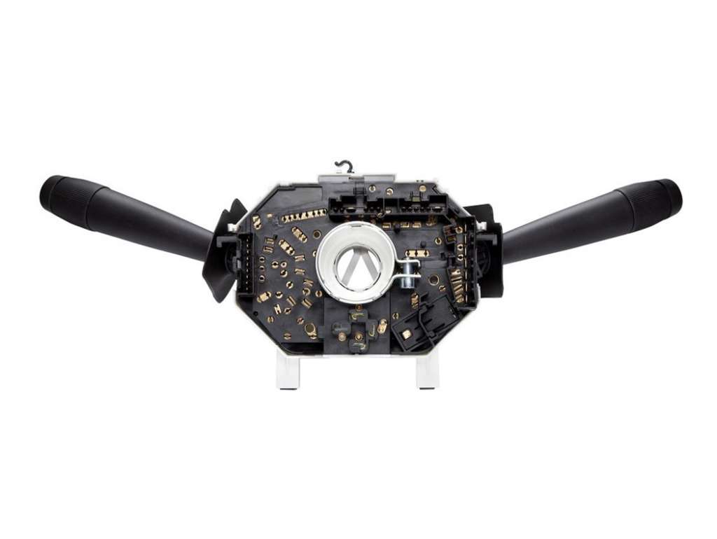 LLAVE BAJO VOLANTE FI PALIO 96/06 S/LIMPIA LUNETA