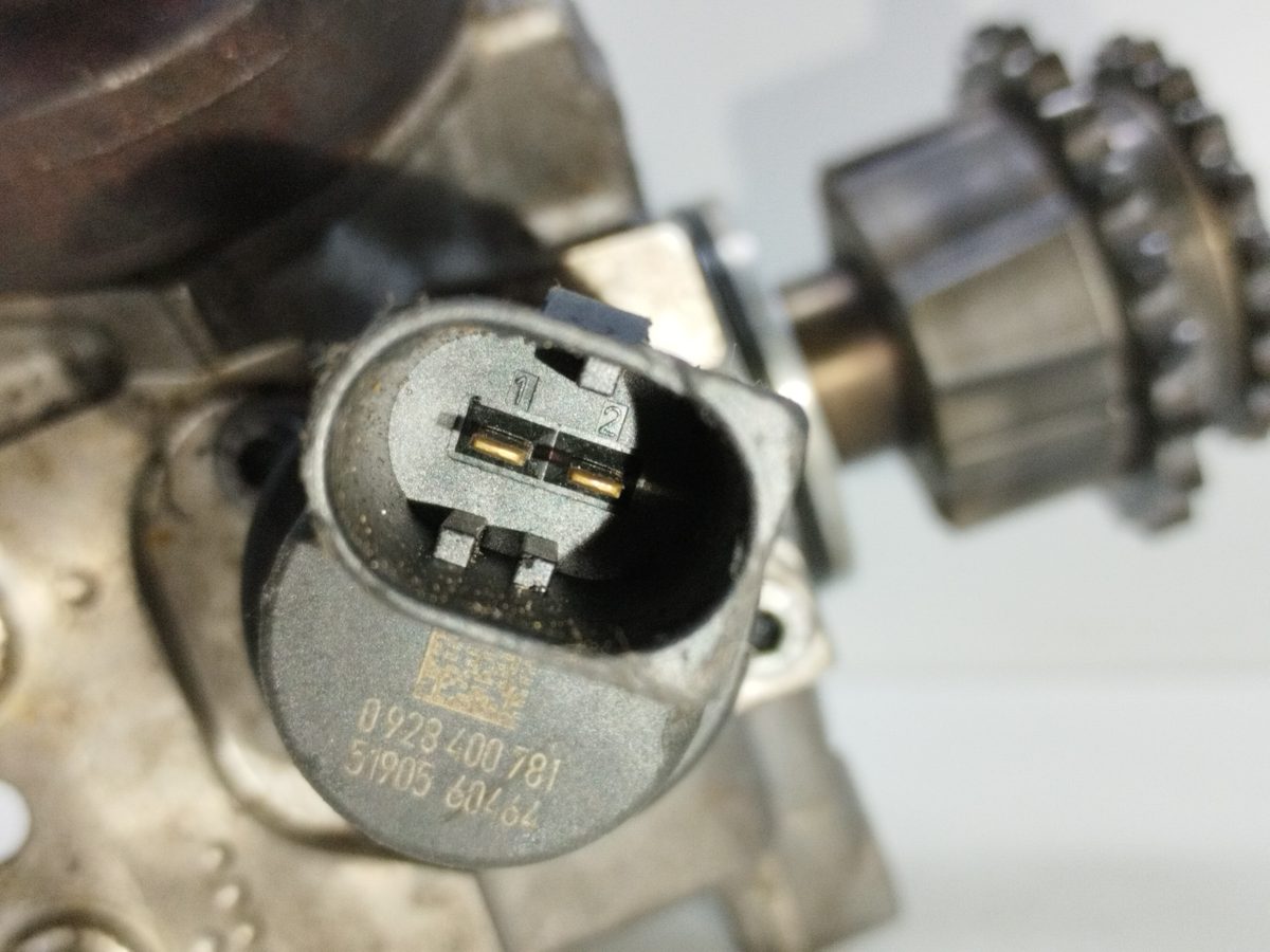 Bomba Inyeccion BMW Serie 3 Berlina (E90) 2004-2012 320d 2.0L 130kW 0445010506